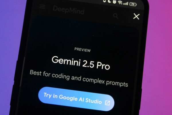 google-mien-phi-goi-ai-pro-hon-10-trieu-dong-cho-nua-ty-nguoi-dung-2515.jpg